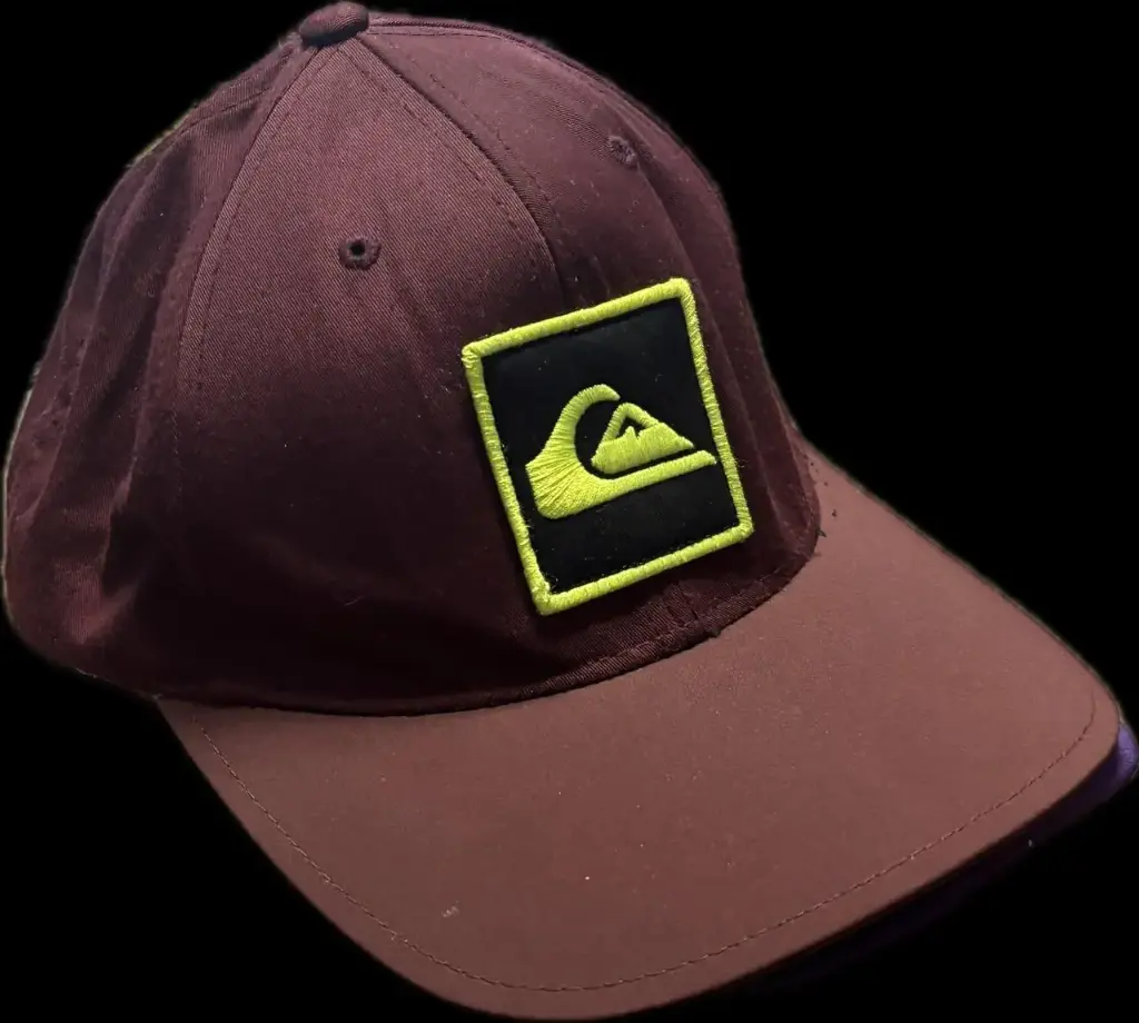 Gorra Rojo Purpura