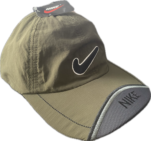 Gorra Nike verde olivo